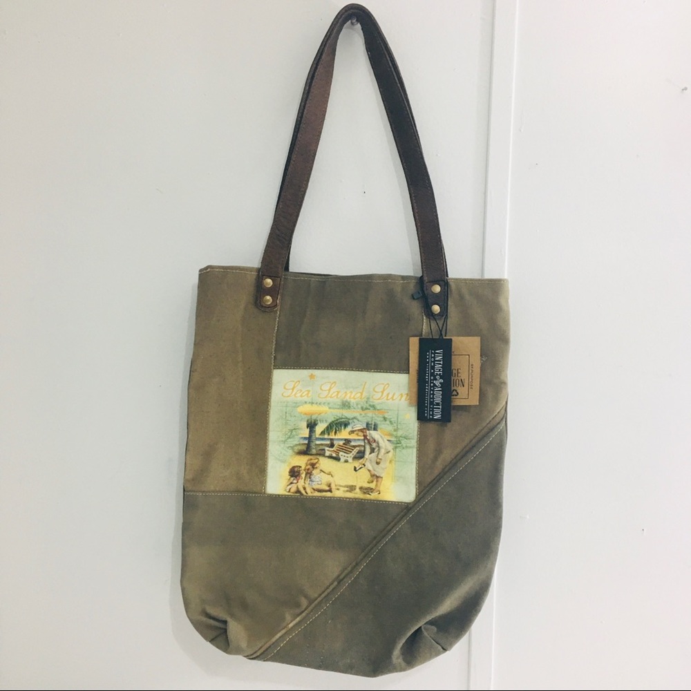 Vintage Addiction tote